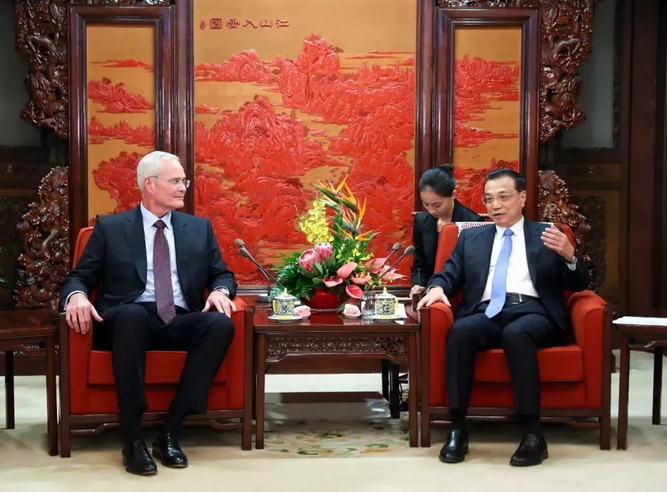 李克强强调：加强知识产权保护 不断优化营商环境